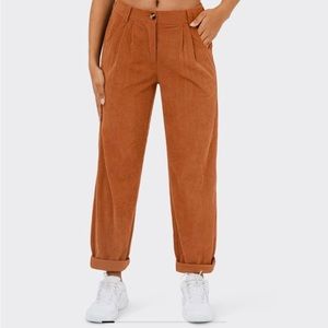 HALARA - orange corduroy pants